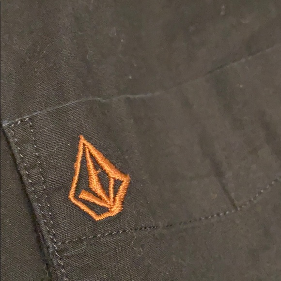 ALL BLACK VOLCOM POLO - Picture 2 of 4